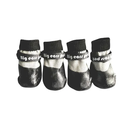 Cozy Waterproof Pet Boots – Winter Protection & Comfort