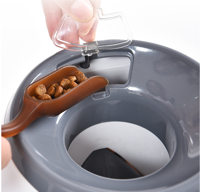 Smart Pet Play Feeder